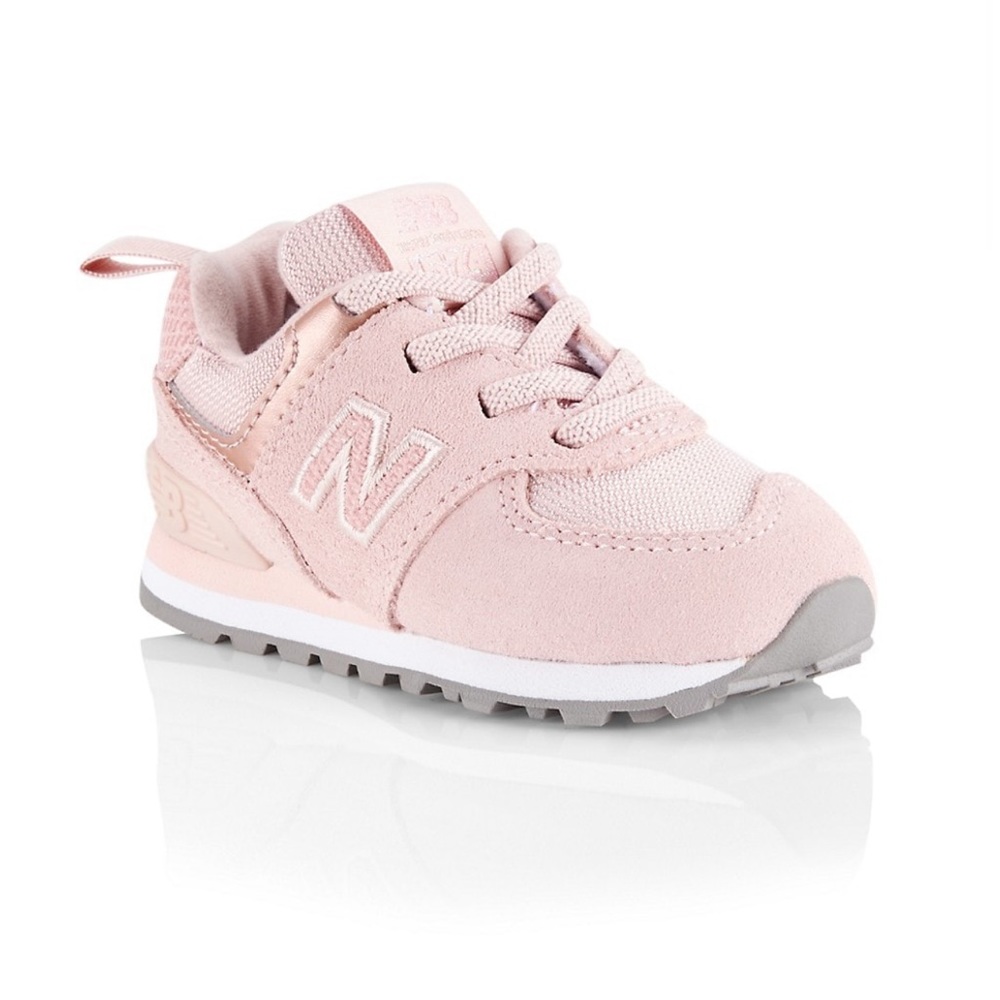 New in package Walker size 5 1/2 pink white 574 bungee lace New Balance shoes